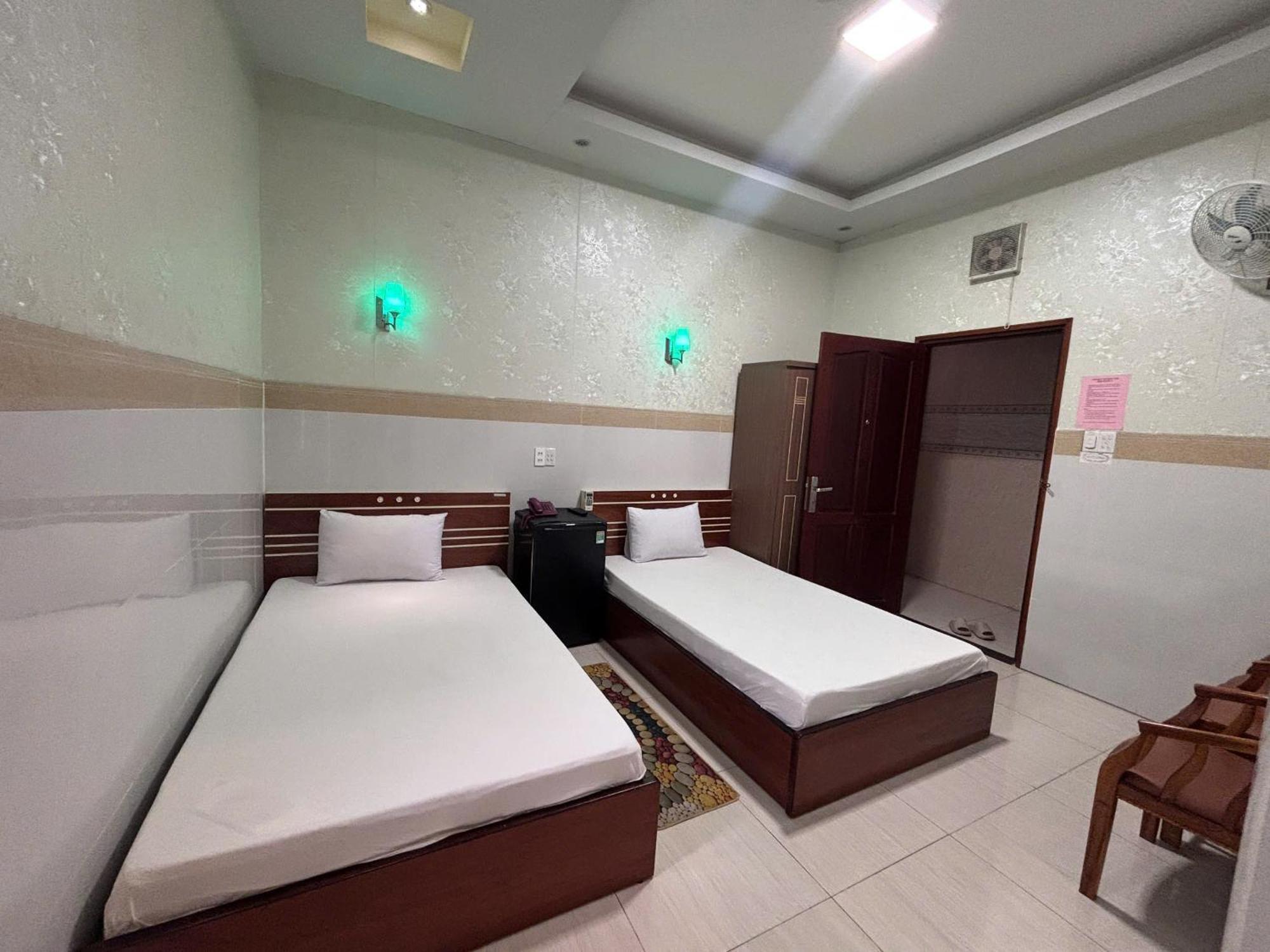 Khach San Kim Hung 2 Hotel Bac Lieu Buitenkant foto