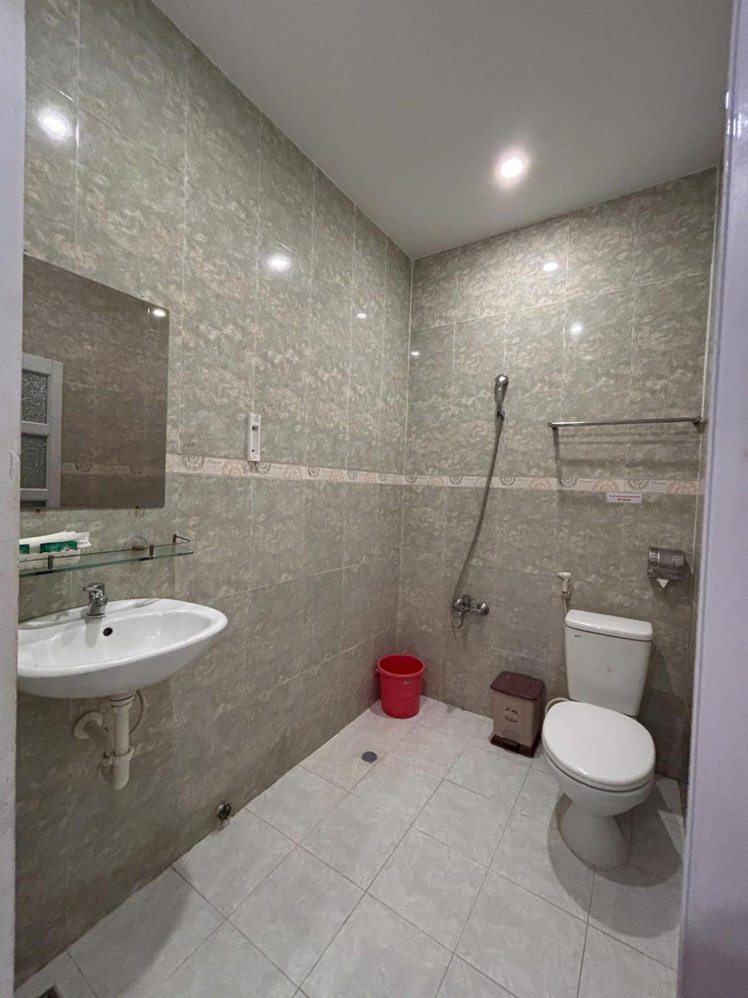 Khach San Kim Hung 2 Hotel Bac Lieu Buitenkant foto